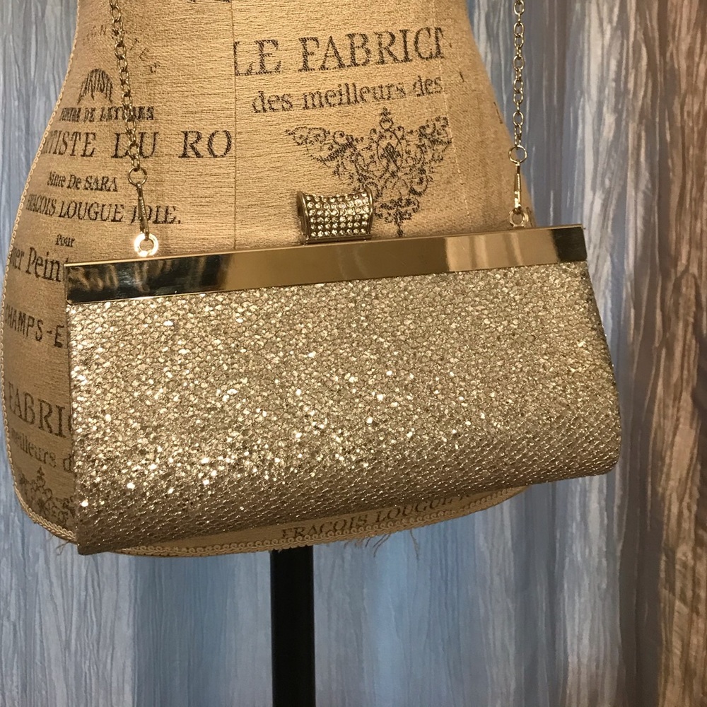 Silver Clutch